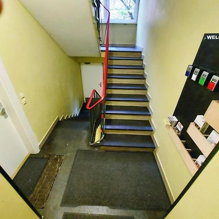 Overnight Apartment Cologne Exterior photo