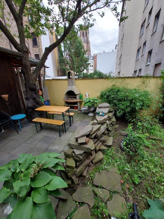 Overnight Apartment Cologne Exterior photo