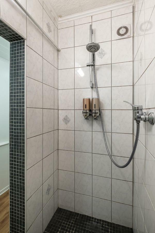 Overnight Apartment Cologne Exterior photo